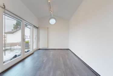 Exceptionnel ! Appartement 6 pièces avec vue imprenable sur le lac