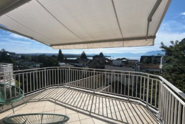Appartement de 4.5 pièces dans les combles avec une situation idéale