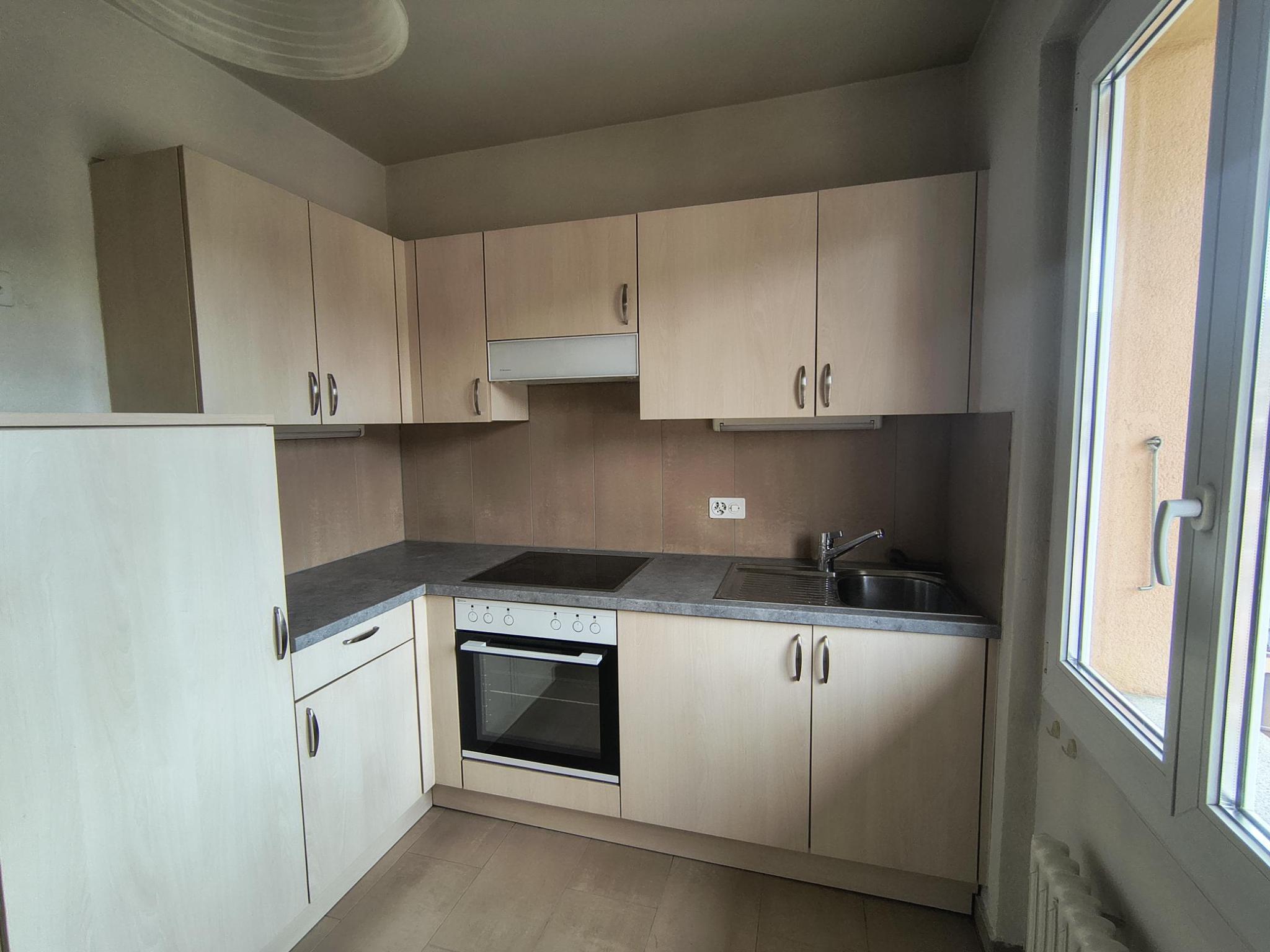 Appartement de 2½ pièces au 4ème étage proche de la gare