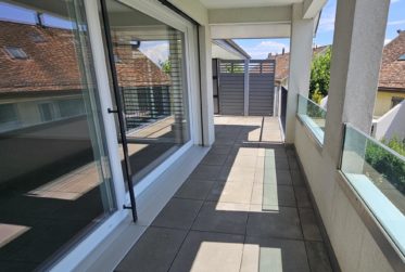 Magnifique duplex de 3,5 pces dans le village d'Etoy