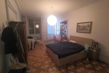 Studio à louer pour une année