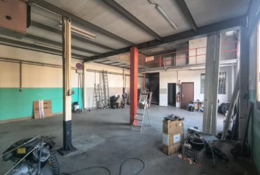 Local commercial au rez