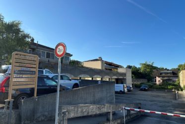 Vufflens-la-Ville, local commercial à louer avec parking