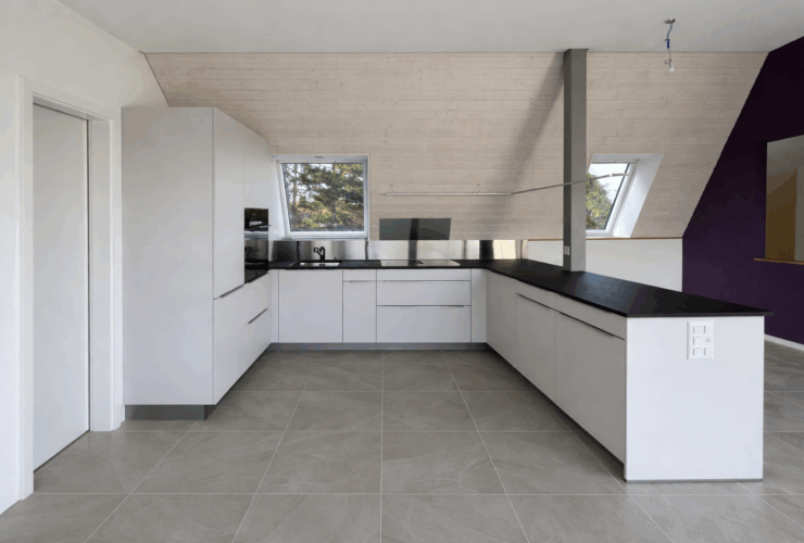 Rare : 5½ pièces en attique avec entrée indépendante