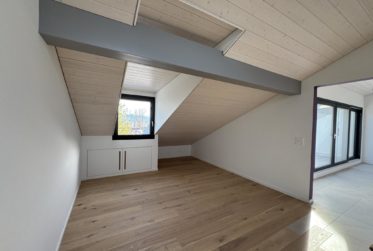 Rare : 5½ pièces en attique avec entrée indépendante