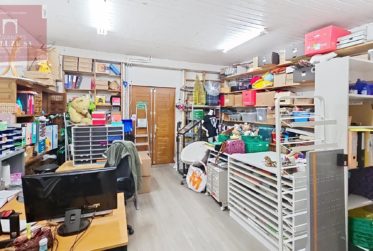 Immeuble de 3 appartements+commerce (loués)