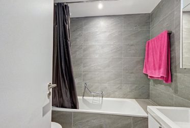 Spécial investisseur : 2 Pièces neuf en rez de chaussée (Loué)