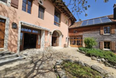 MAGNIFIQUE DEMEURE RÉNOVÉE DU XIXÈME SIÈCLE