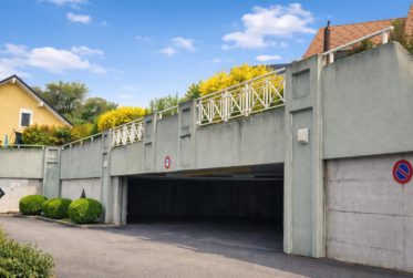 Exclusif : Place de parc actuellement louée - Parking souterrain
