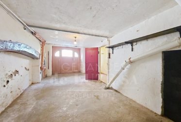 Coup de coeur - Maison villageoise très bien située (à rénover)