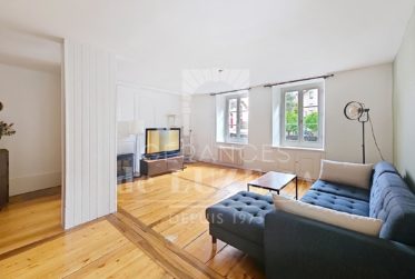 Pour investisseur : Immeuble locatif mixte bien situé
