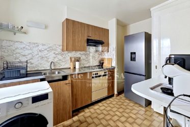 Pour investisseur : Immeuble locatif mixte bien situé