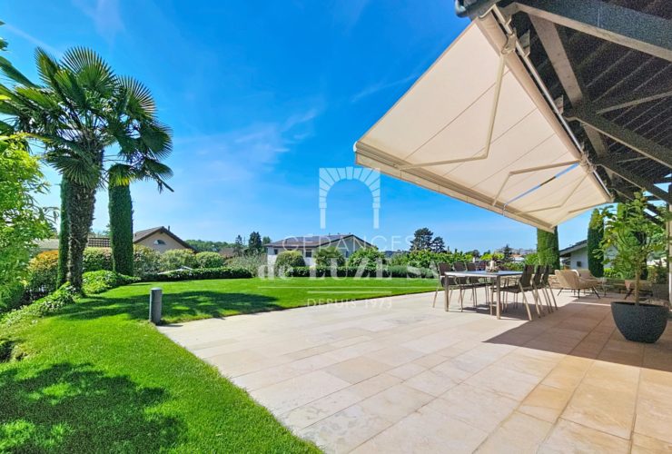 Exclusif : Villa individuelle familiale de 6.5 pièces avec piscine