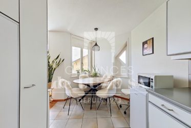 Exclusif : Pour investisseur - Joli 2.5 pièces avec vue lac