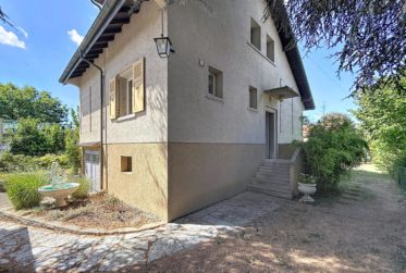 Charmante maison individuelle avec jardin