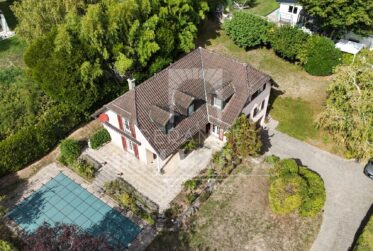EN EXCLUSIVITE - Spacieuse villa individuelle familiale de 6 pièces