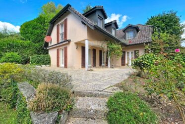 EN EXCLUSIVITE - Spacieuse villa individuelle familiale de 6 pièces