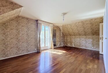 EN EXCLUSIVITE - Spacieuse villa individuelle familiale de 6 pièces