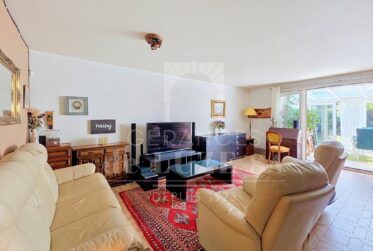 EN EXCLUSIVITÉ – VILLA FAMILIALE DE 6 PIÈCES AVEC JARDIN PRIVATIF