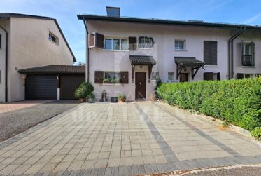 EN EXCLUSIVITÉ – VILLA FAMILIALE DE 6 PIÈCES AVEC JARDIN PRIVATIF