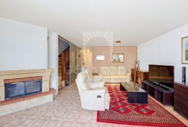 EN EXCLUSIVITÉ – VILLA FAMILIALE DE 6 PIÈCES AVEC JARDIN PRIVATIF